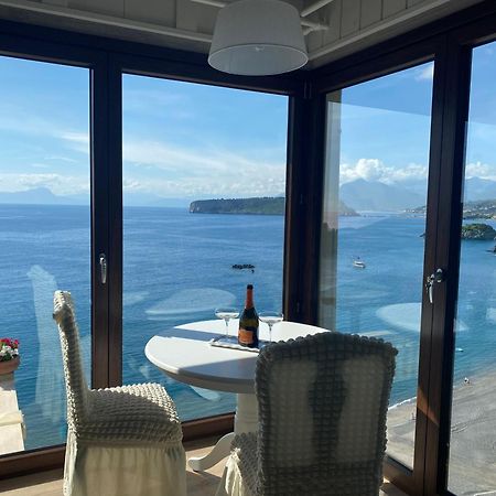 B&B Villa La Petra Сан-Никола-Арчелла Экстерьер фото