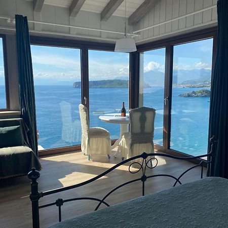 B&B Villa La Petra Сан-Никола-Арчелла Экстерьер фото
