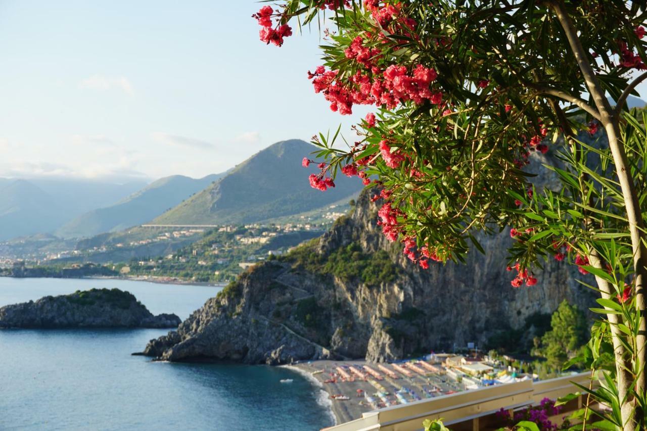 B&B Villa La Petra Сан-Никола-Арчелла Экстерьер фото