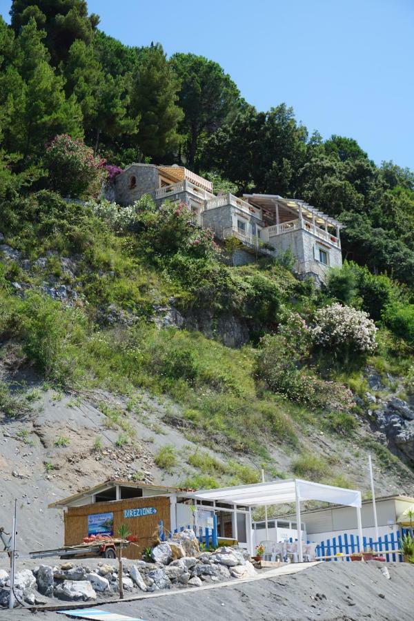 B&B Villa La Petra Сан-Никола-Арчелла Экстерьер фото